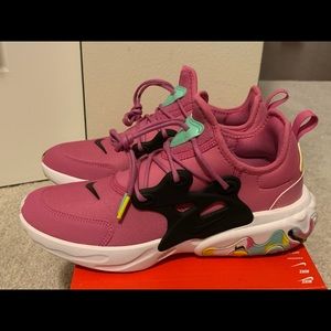 Youth (GS) nike react presto MC pink